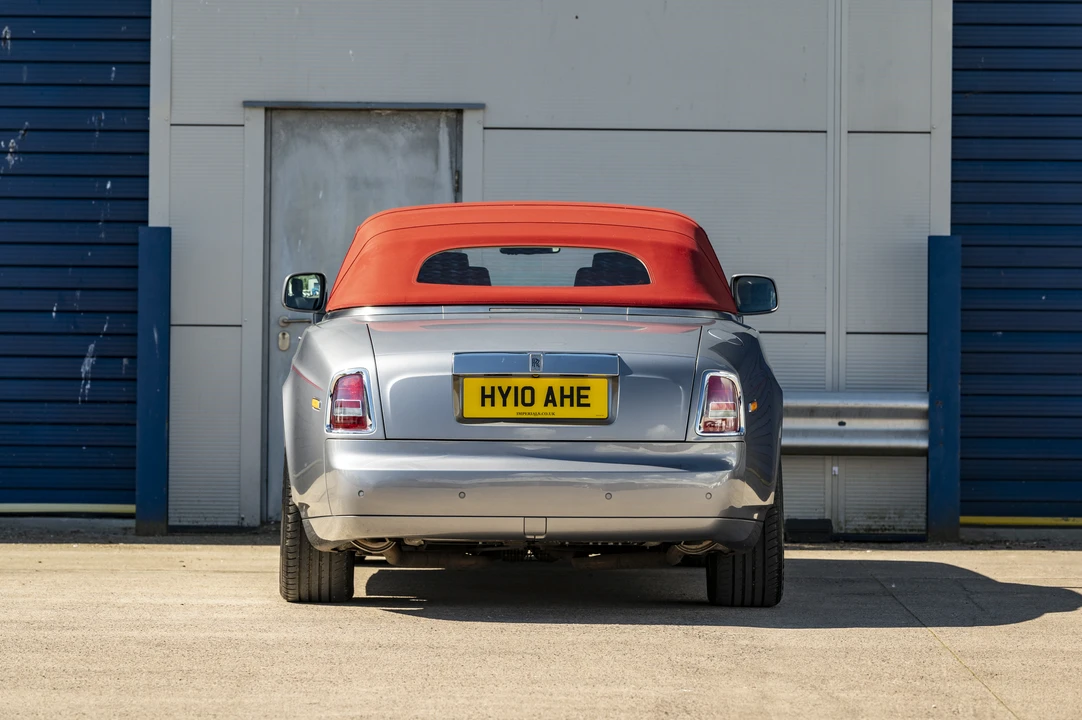 2010 Rolls-Royce Phantom VII - Image 6 of 31
