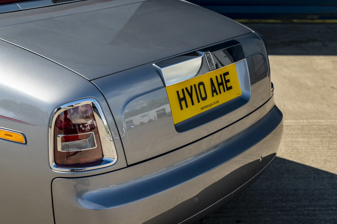 2010 Rolls-Royce Phantom VII - Image 25 of 31