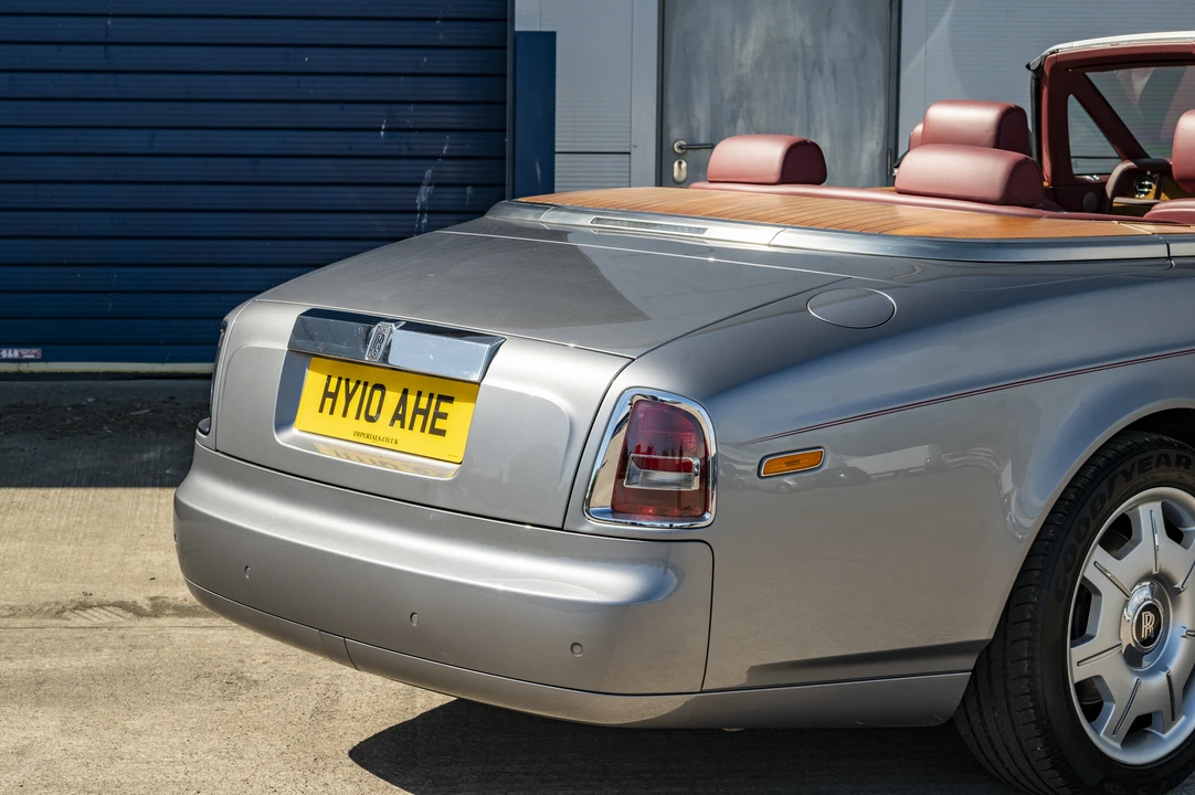 2010 Rolls-Royce Phantom VII - Image 26 of 31