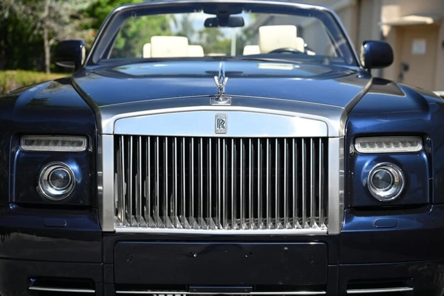 2010 Rolls-Royce Phantom VII - Image 9 of 16