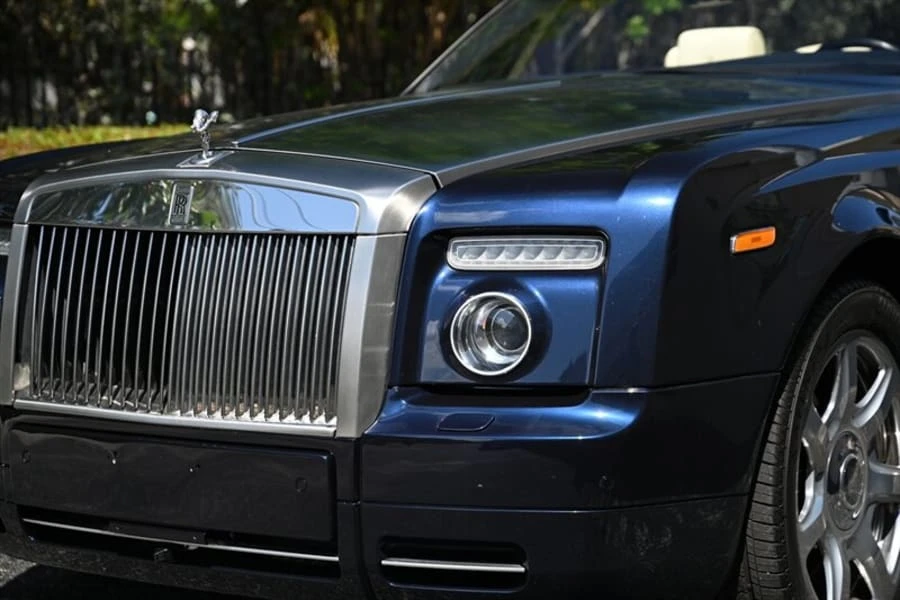2010 Rolls-Royce Phantom VII - Image 8 of 16