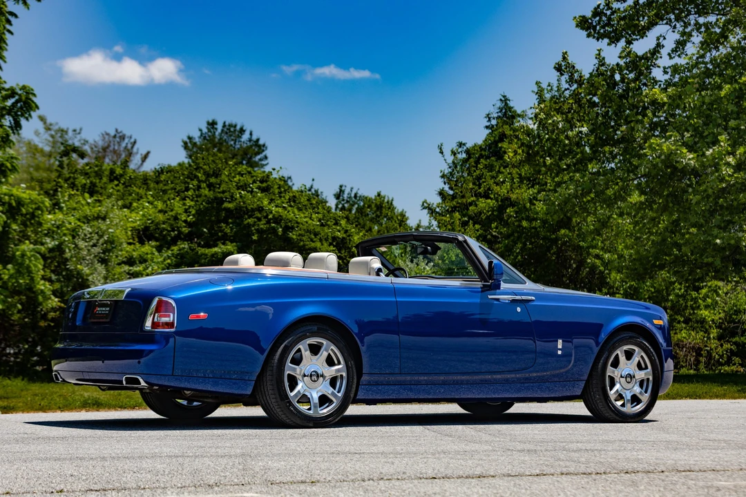 2010 Rolls-Royce Phantom VII - Image 28 of 31