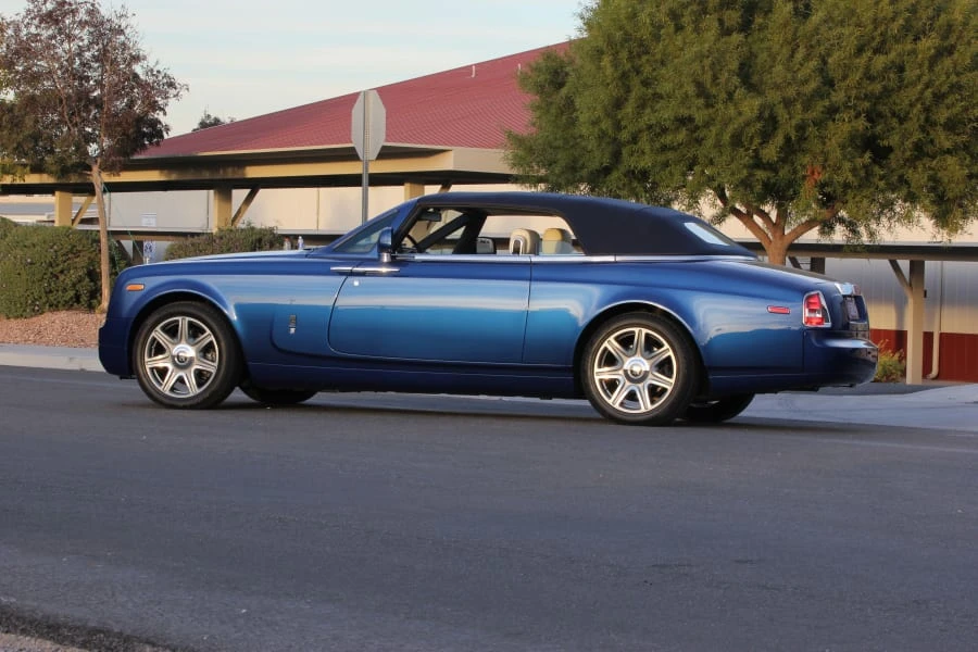 2010 Rolls-Royce Phantom VII - Image 2 of 12