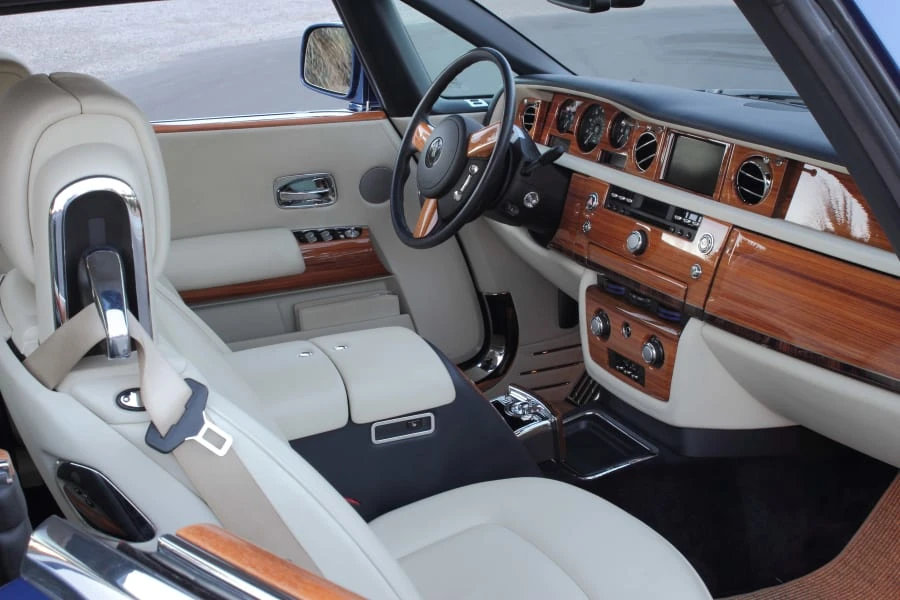 2010 Rolls-Royce Phantom VII - Image 5 of 12