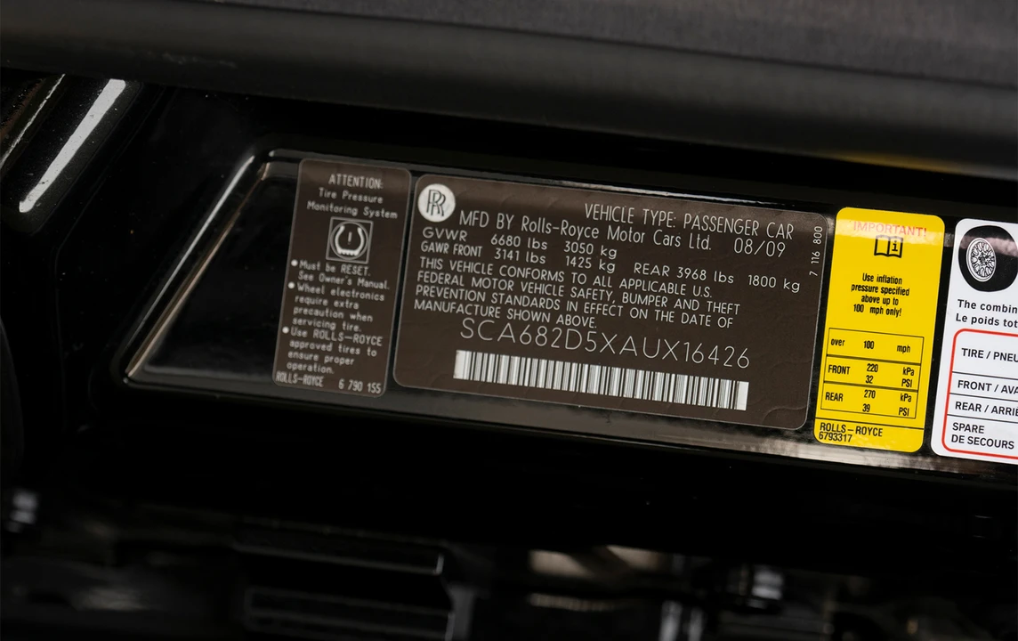 2010 Rolls-Royce Phantom VII - Image 27 of 31