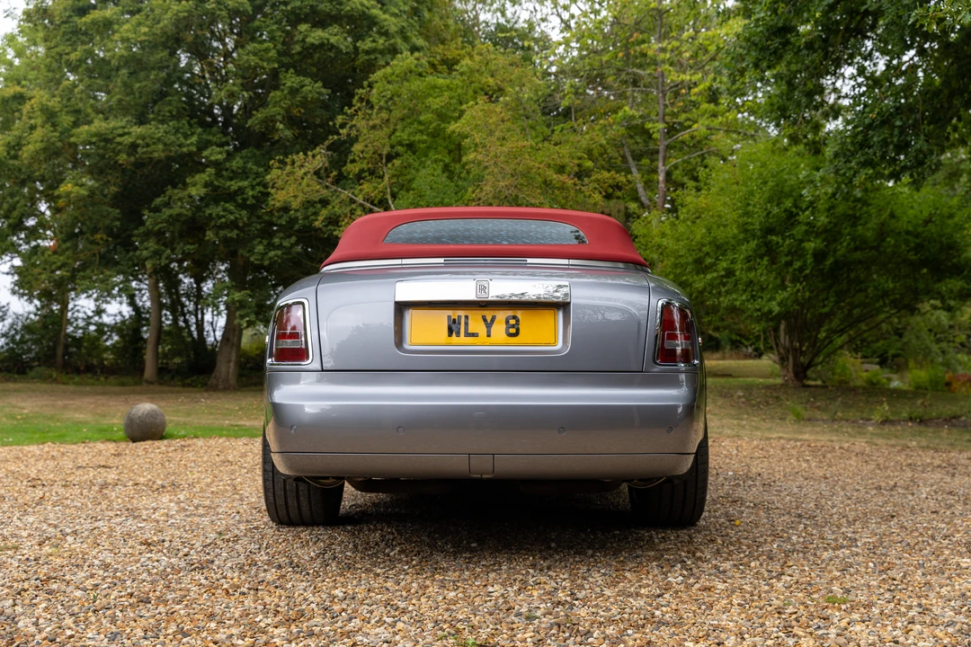 2010 Rolls-Royce Phantom VII - Image 6 of 31