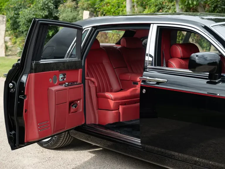 2010 Rolls-Royce Phantom VII - Image 26 of 31