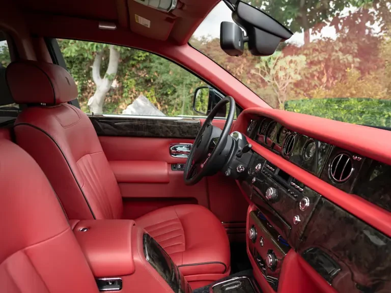 2010 Rolls-Royce Phantom VII - Image 10 of 31