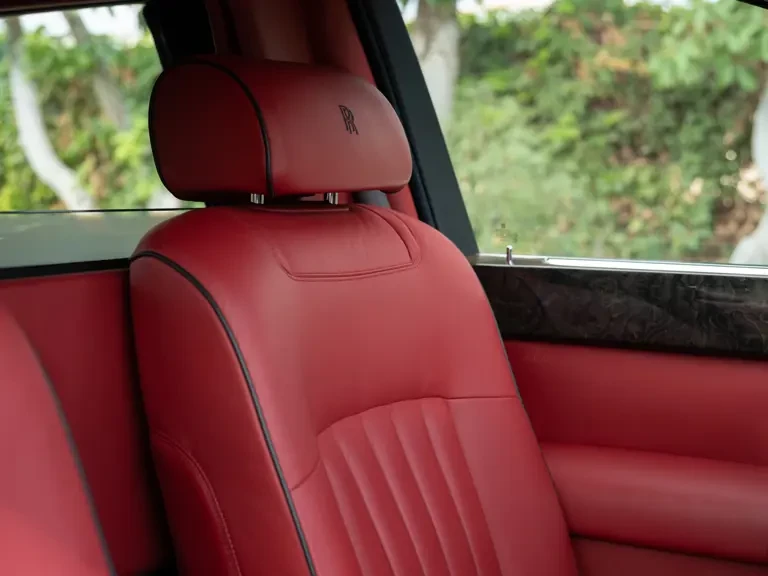 2010 Rolls-Royce Phantom VII - Image 23 of 31