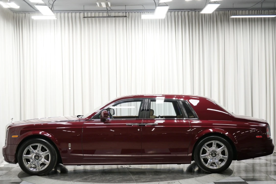 2010 Rolls-Royce Phantom VII - Image 6 of 12