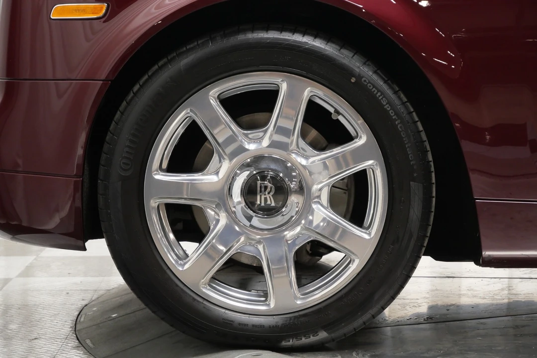 2010 Rolls-Royce Phantom VII - Image 10 of 12