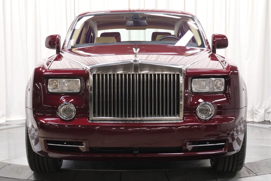 2010 Rolls-Royce Phantom VII - Image 4 of 12