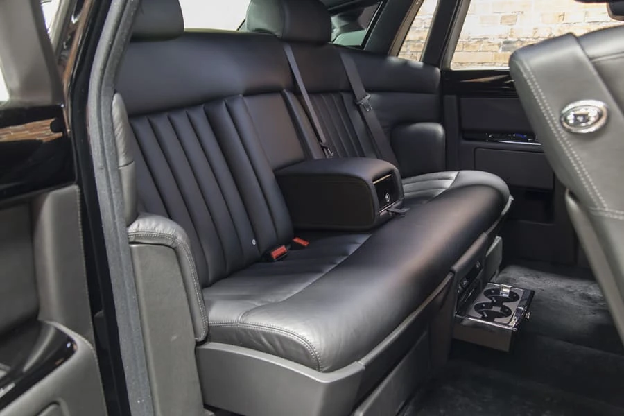 2010 Rolls-Royce Phantom VII - Image 6 of 8