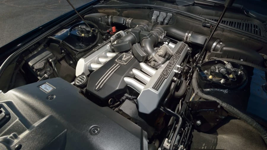 2010 Rolls-Royce Phantom VII - Image 6 of 31