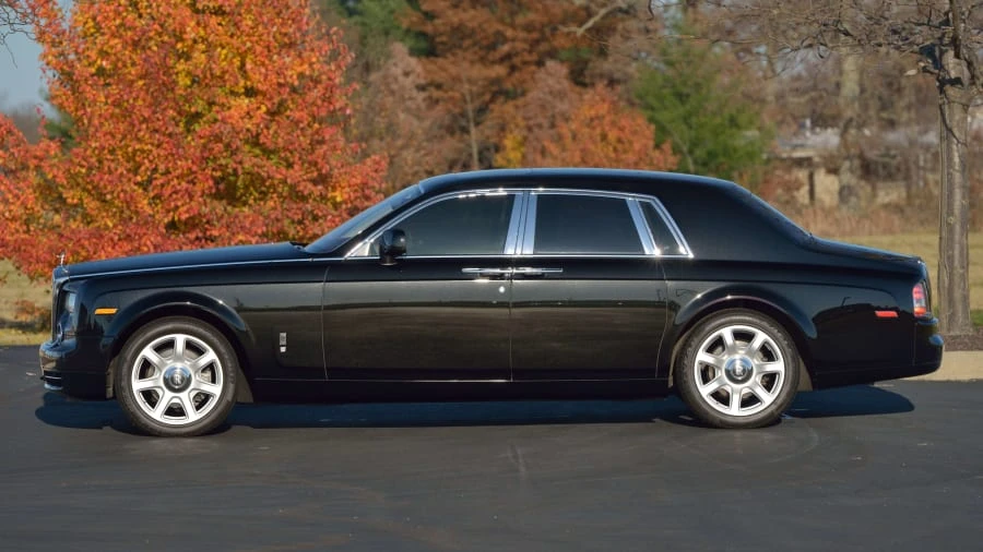 2010 Rolls-Royce Phantom VII - Image 8 of 31