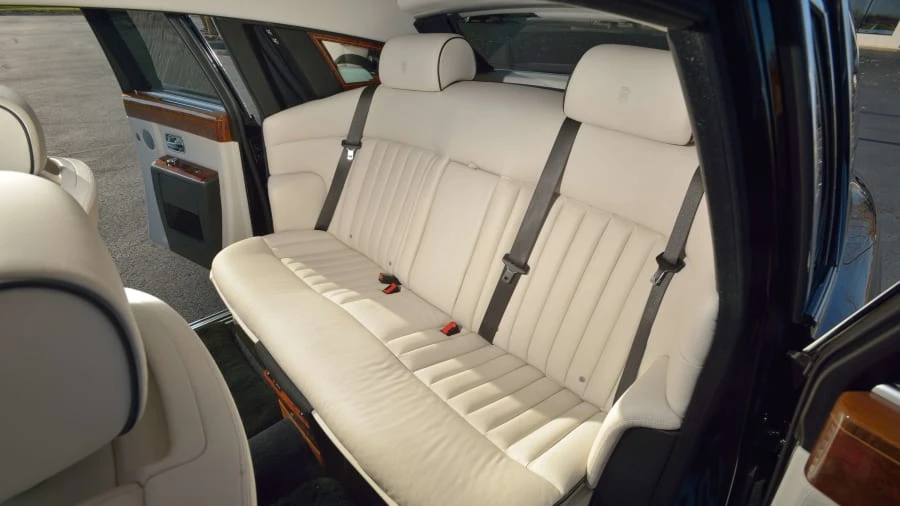 2010 Rolls-Royce Phantom VII - Image 11 of 31
