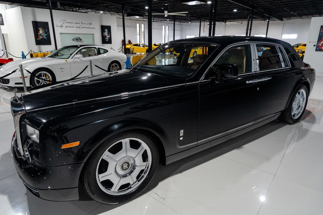 2010 Rolls-Royce Phantom - Image 3 of 31