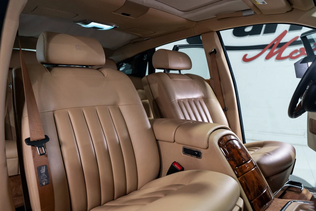 2010 Rolls-Royce Phantom - Image 12 of 31