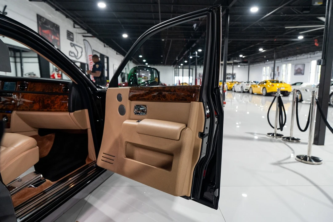 2010 Rolls-Royce Phantom - Image 29 of 31