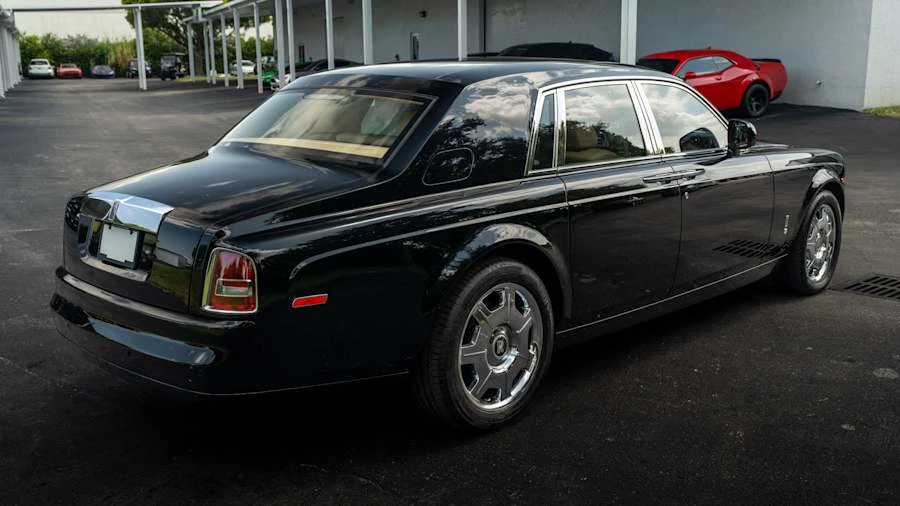 2010 Rolls-Royce Phantom VII - Image 3 of 25