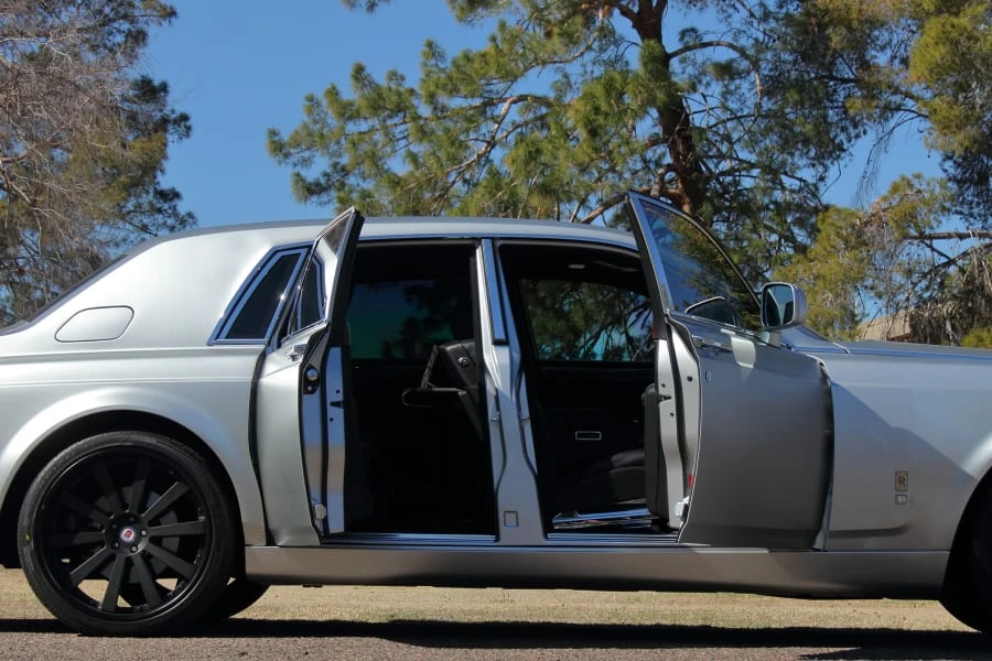 2010 Rolls-Royce Phantom VII - Image 14 of 31