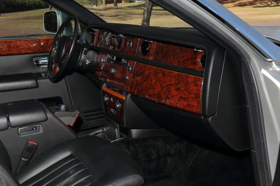 2010 Rolls-Royce Phantom VII - Image 21 of 31
