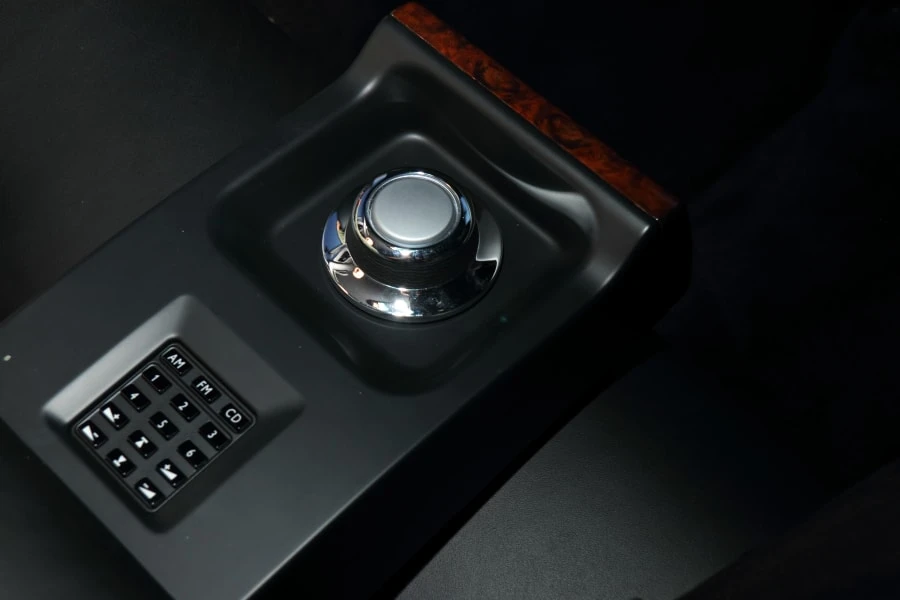 2010 Rolls-Royce Phantom VII - Image 31 of 31
