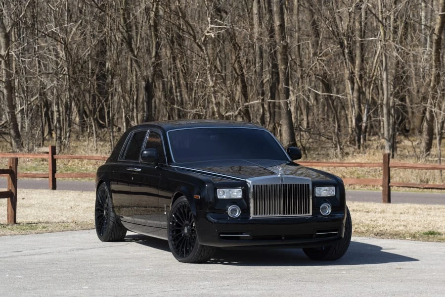 2010 Rolls-Royce Phantom VII - Image 6 of 31