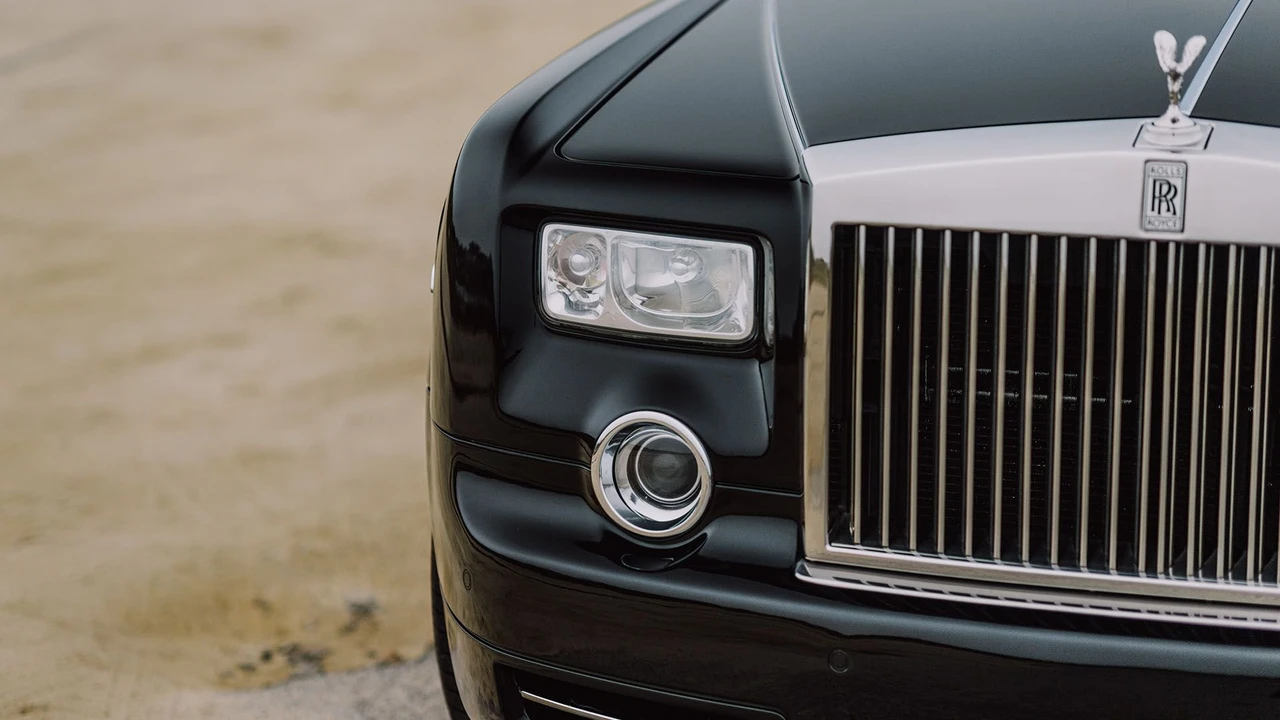 2010 Rolls-Royce Phantom VII - Image 11 of 31