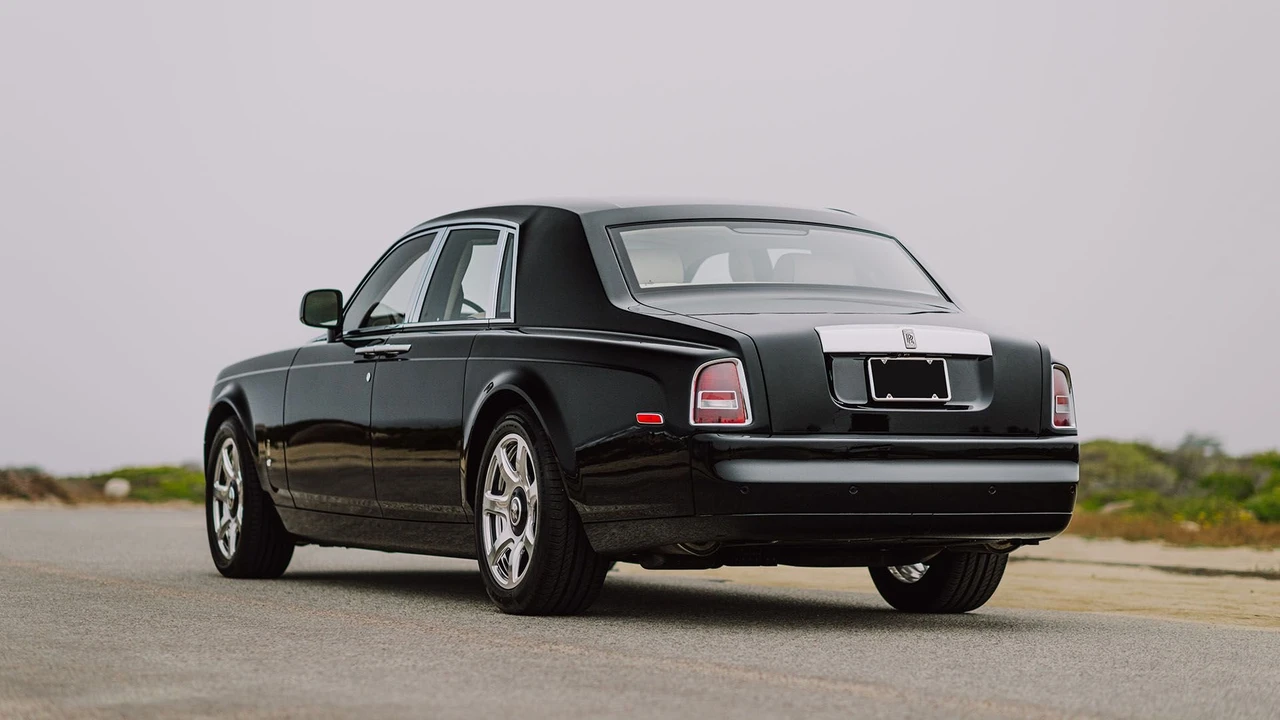 2010 Rolls-Royce Phantom VII - Image 6 of 31