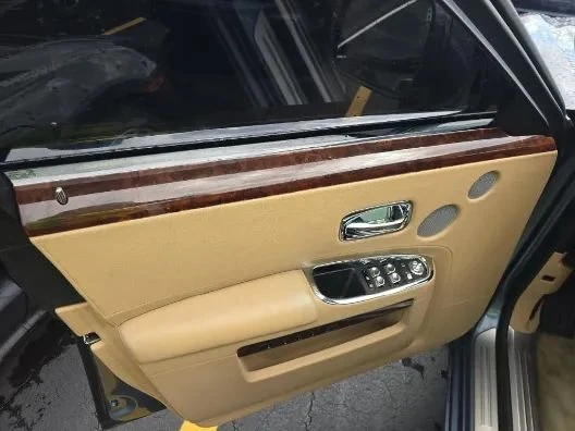 2010 Rolls-Royce Ghost 1st Gen - Image 13 of 19