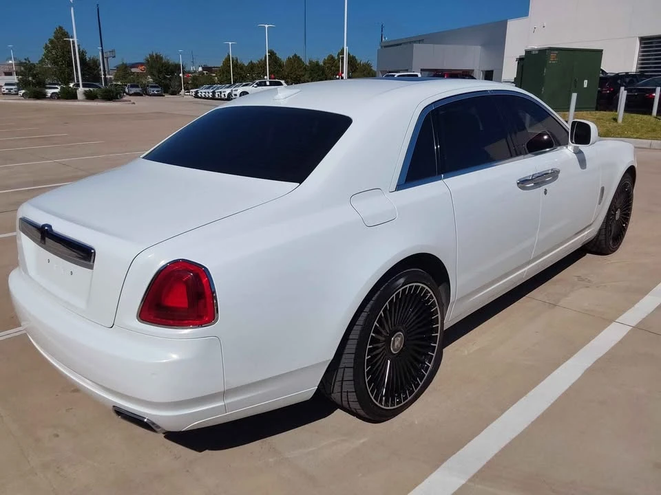 2010 Rolls-Royce Ghost 1st Gen - Image 4 of 7