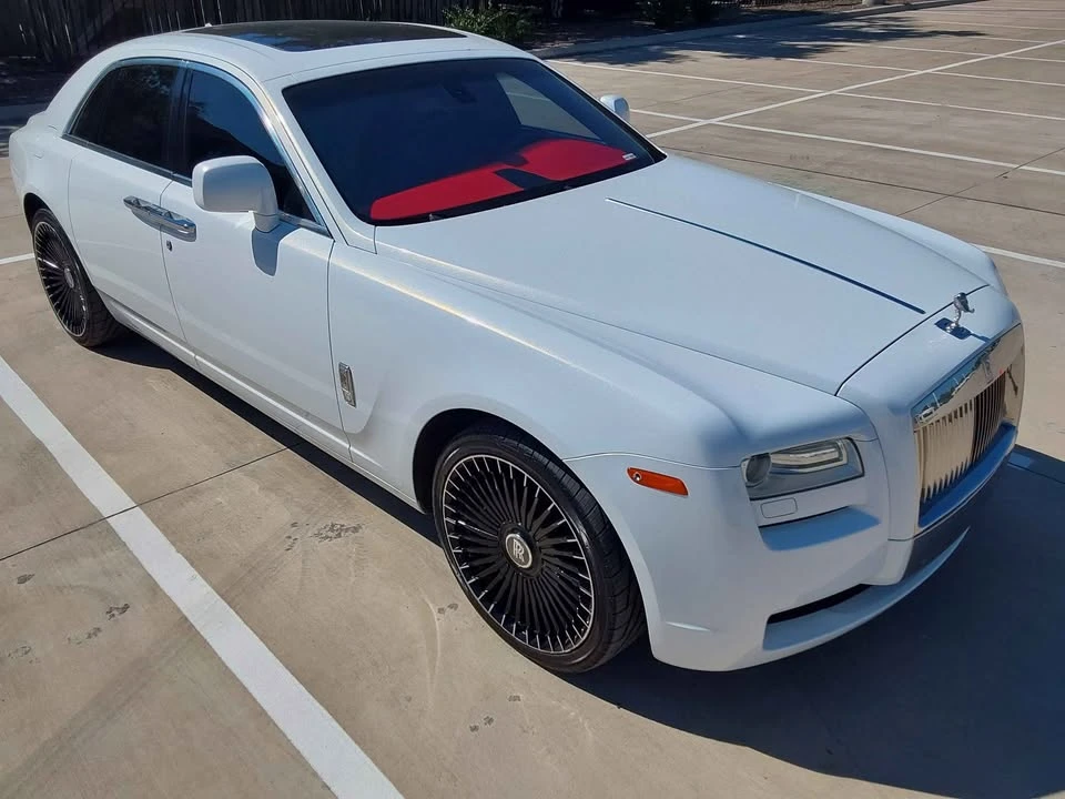 2010 Rolls-Royce Ghost 1st Gen - Image 3 of 7