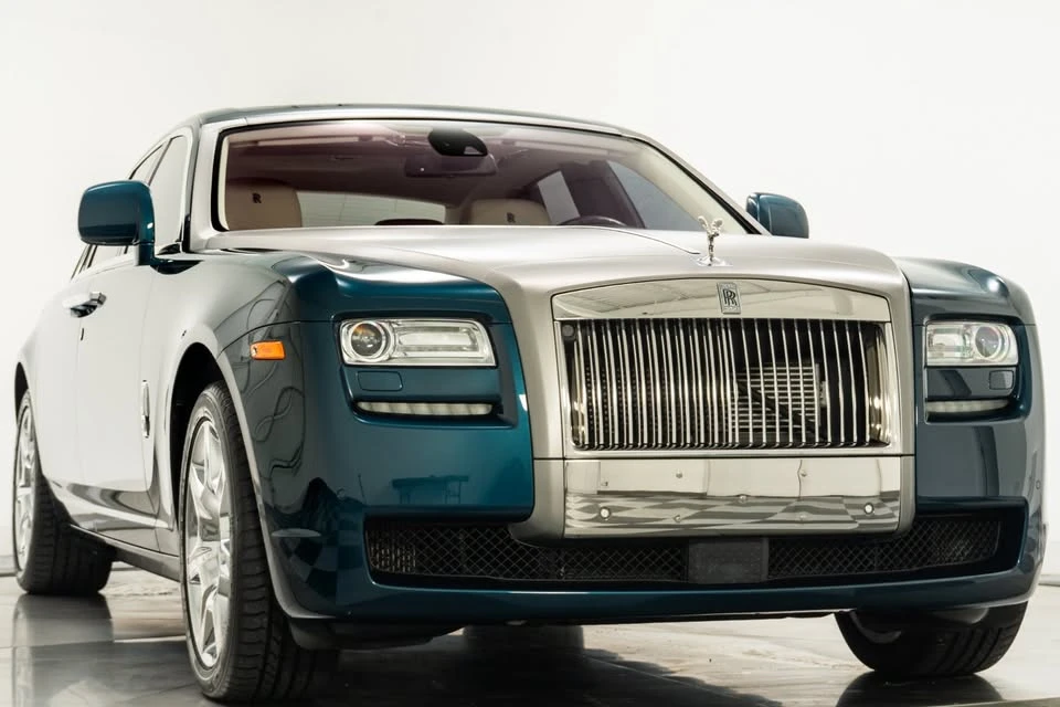 2010 Rolls-Royce Ghost 1st Gen - Image 2 of 8