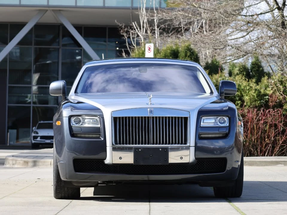 2010 Rolls-Royce Ghost 1st Gen - Image 3 of 16