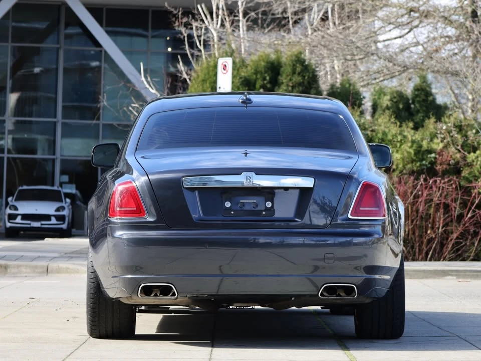 2010 Rolls-Royce Ghost 1st Gen - Image 8 of 16