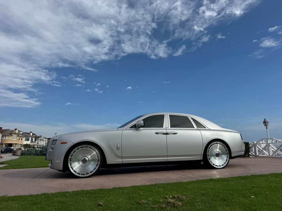2010 Rolls-Royce Ghost 1st Gen - Image 18 of 18