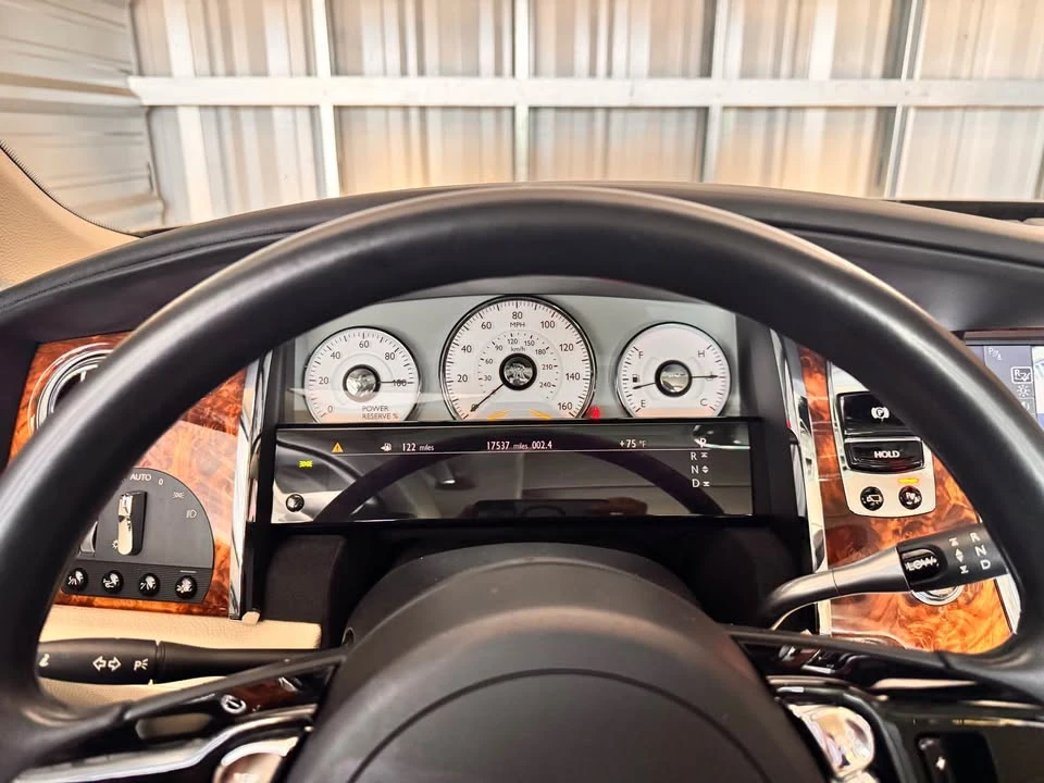 2010 Rolls-Royce Ghost 1st Gen - Image 16 of 20