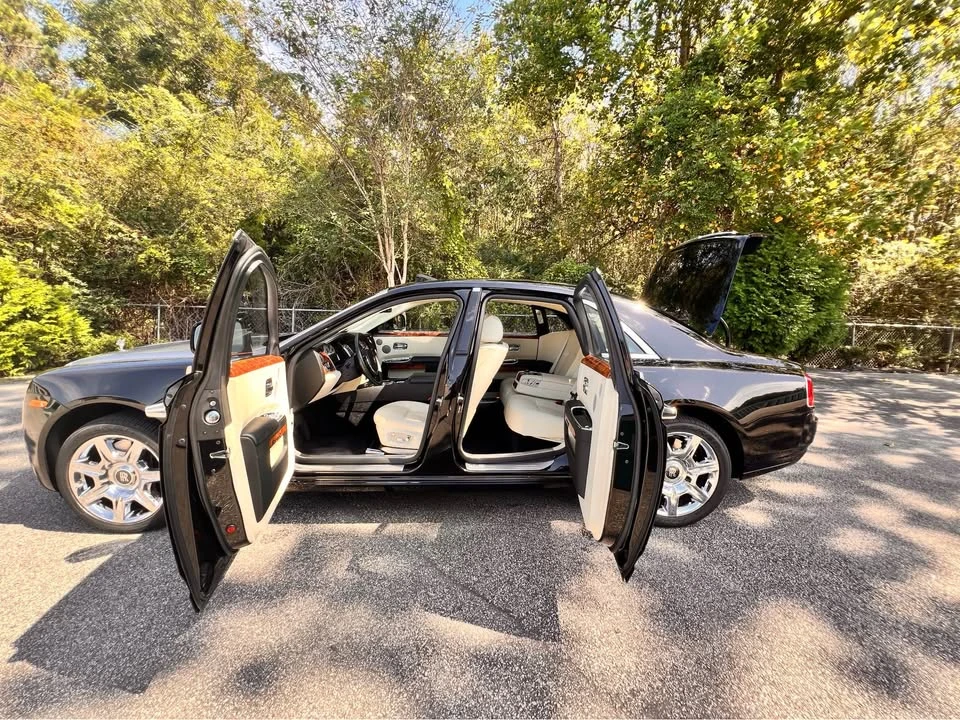 2010 Rolls-Royce Ghost 1st Gen - Image 10 of 20