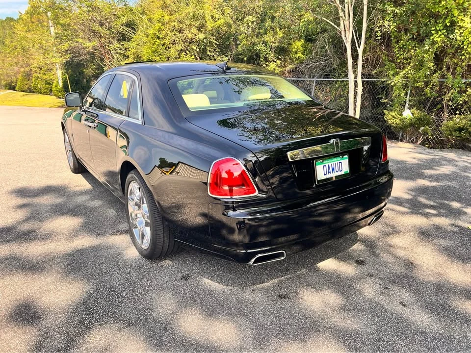 2010 Rolls-Royce Ghost 1st Gen - Image 6 of 20