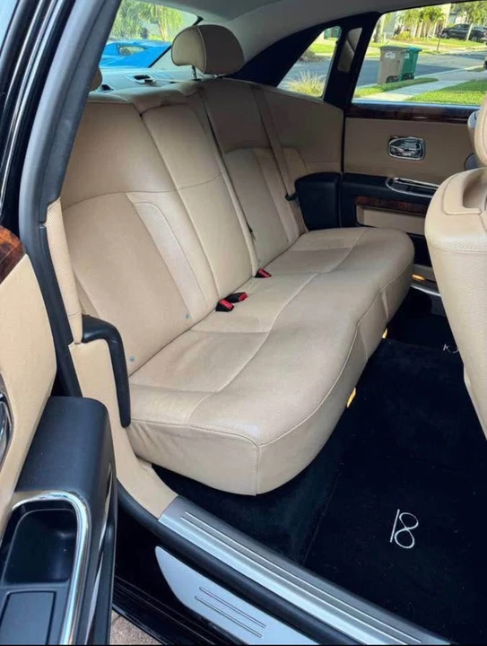 2010 Rolls-Royce Ghost 1st Gen - Image 12 of 19