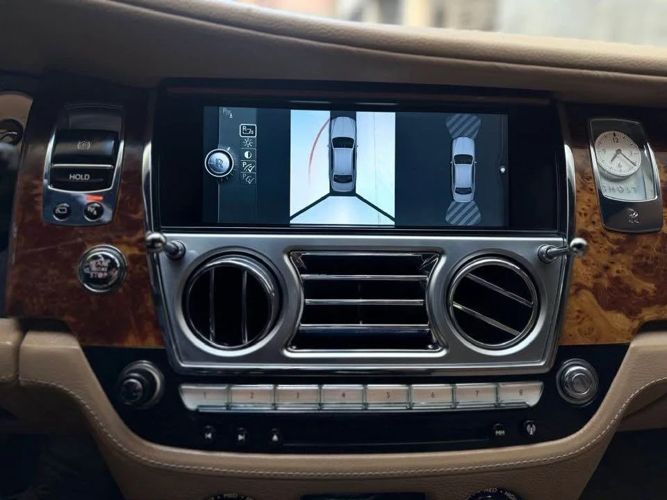 2010 Rolls-Royce Ghost 1st Gen - Image 15 of 17
