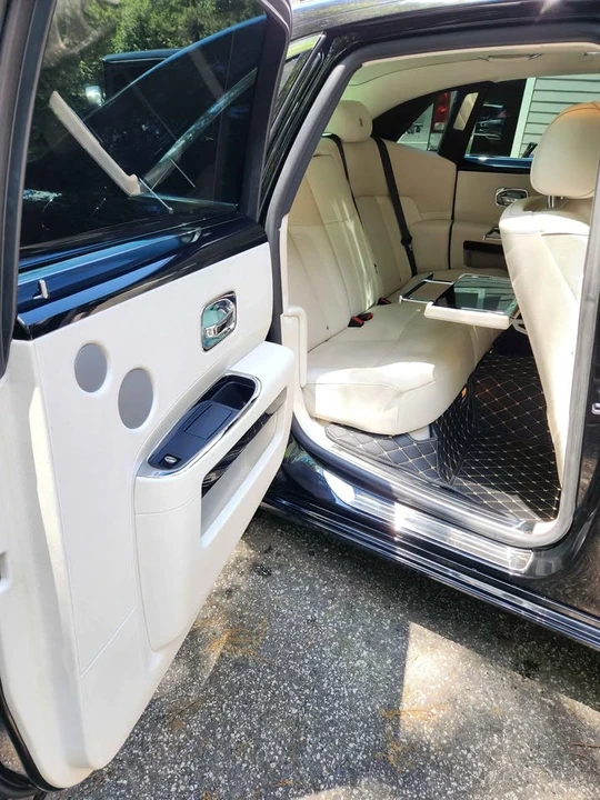 2010 Rolls-Royce Ghost 1st Gen - Image 7 of 10