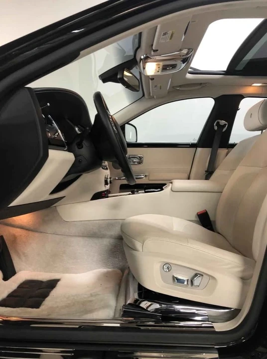2010 Rolls-Royce Ghost 1st Gen - Image 4 of 19