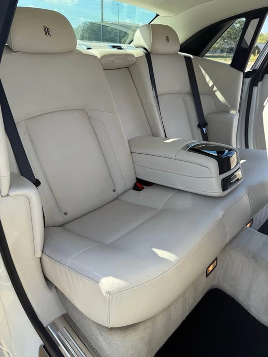 2010 Rolls-Royce Ghost 1st Gen - Image 8 of 9