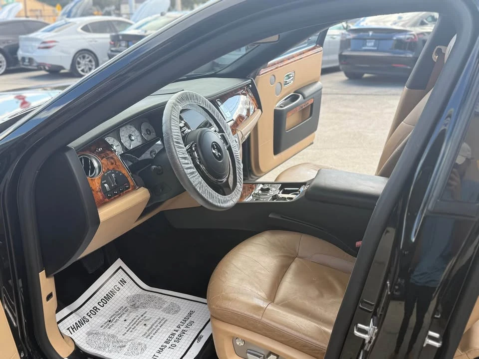 2010 Rolls-Royce Ghost 1st Gen - Image 19 of 20