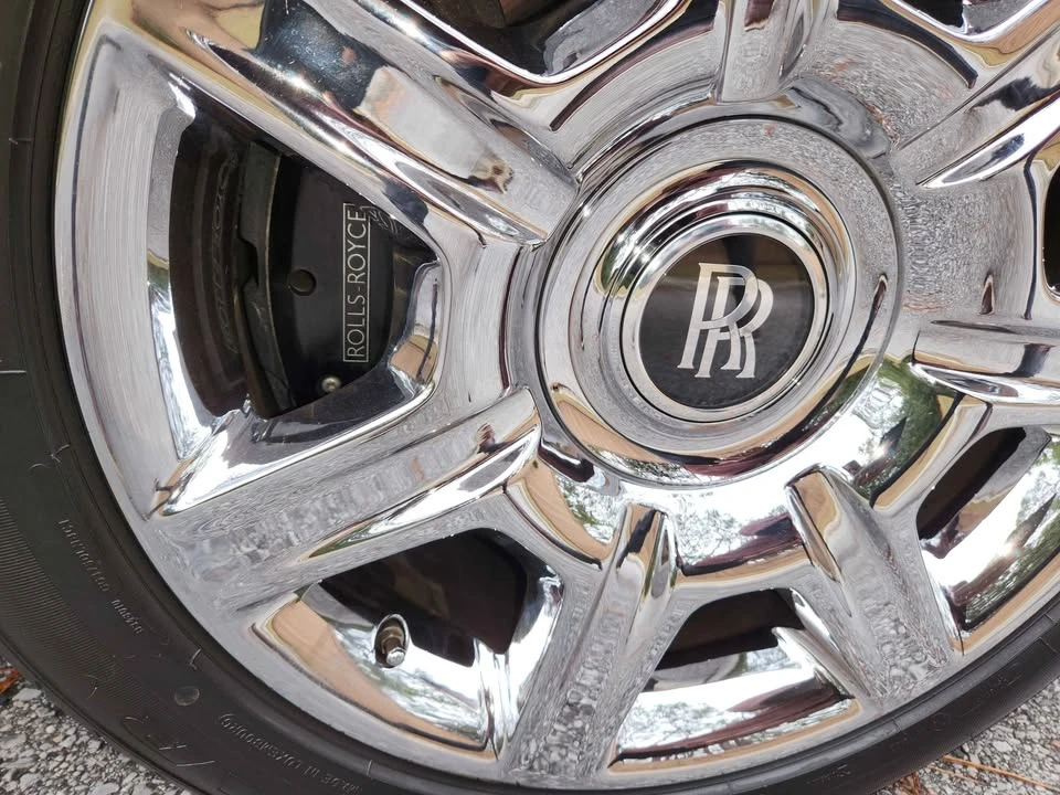 2010 Rolls-Royce Ghost 1st Gen - Image 17 of 20