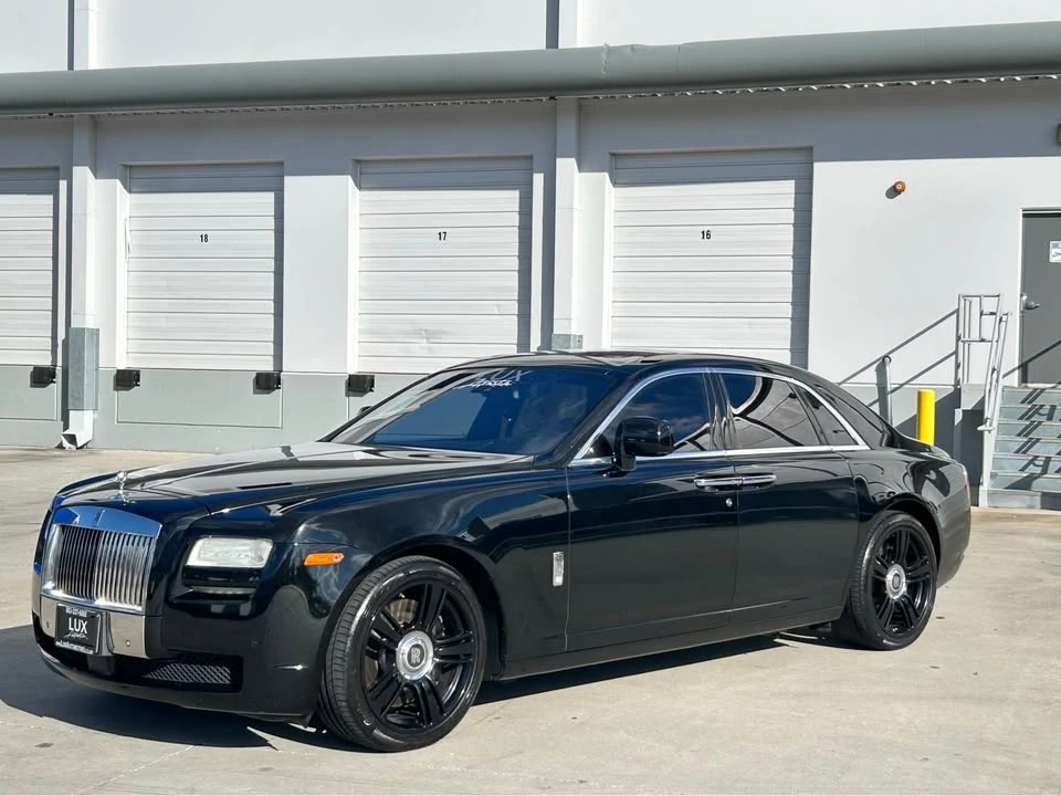 2010 Rolls-Royce Ghost 1st Gen - Image 3 of 19