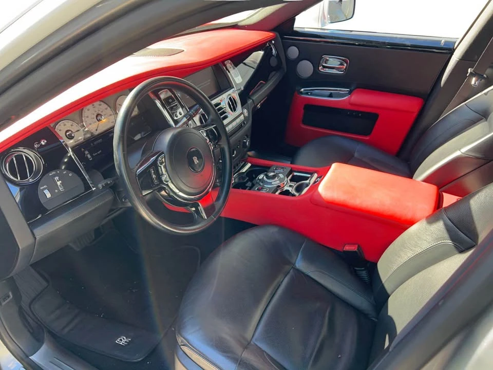 2010 Rolls-Royce Ghost 1st Gen - Image 7 of 13