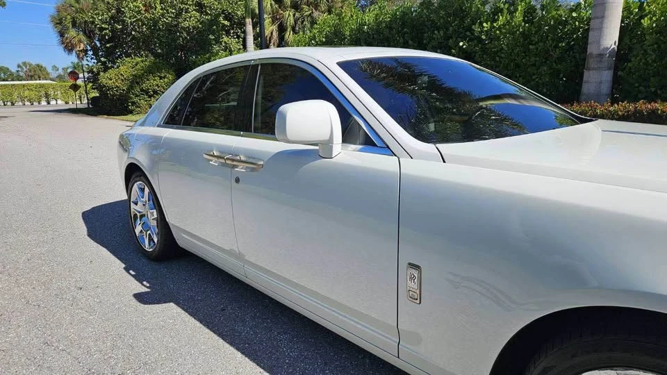 2010 Rolls-Royce Ghost 1st Gen - Image 17 of 20
